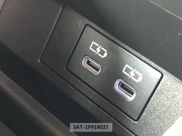 Toyota PRIUS 2023-06 8329688-10