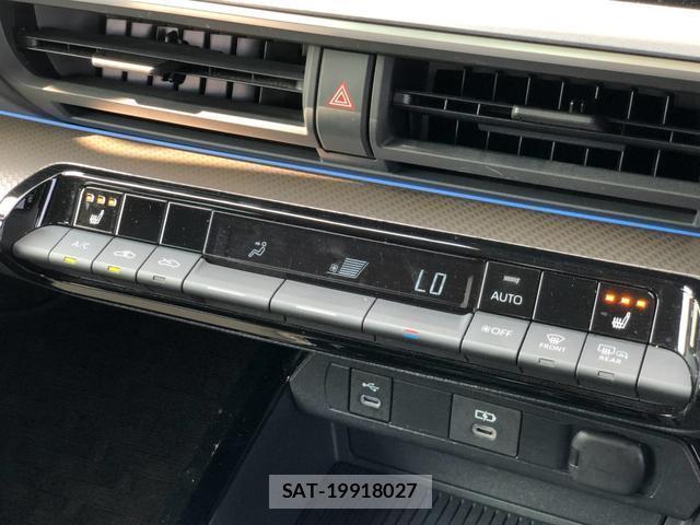 Toyota PRIUS 2023-06 8329688-15