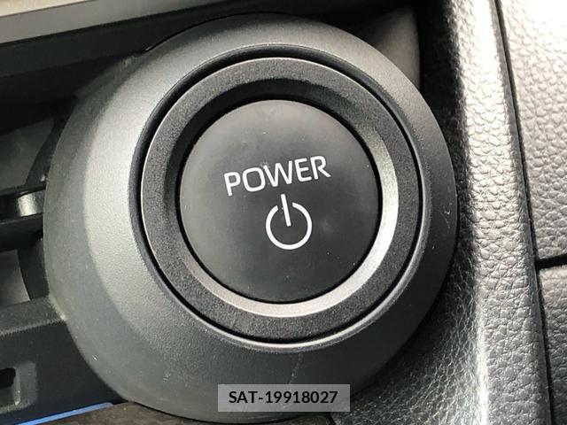 Toyota PRIUS 2023-06 8329688-16
