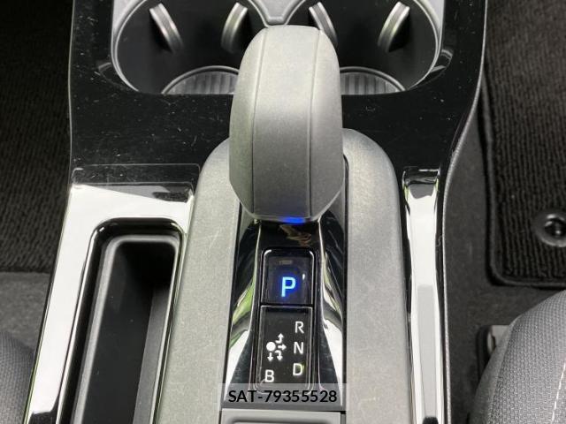 Toyota PRIUS 2024-12 8329700-17