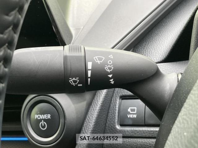Toyota PRIUS 2024-11 8329701-17