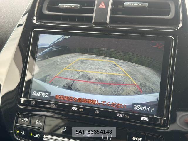 Toyota PRIUS 2018-11 8329713-10