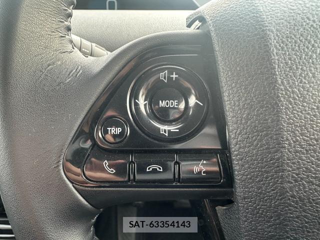 Toyota PRIUS 2018-11 8329713-4