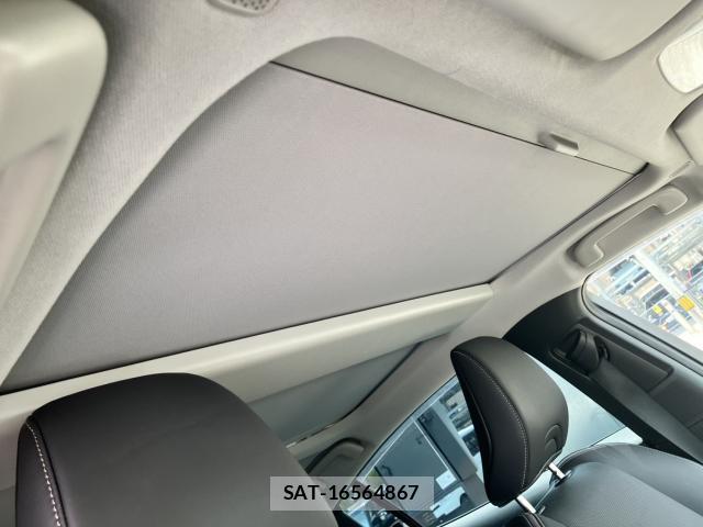 Toyota PRIUS 2023-03 8329776-8