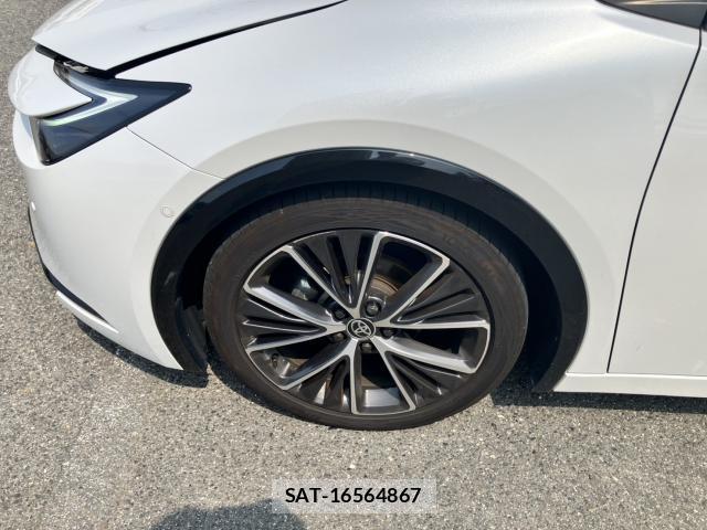 Toyota PRIUS 2023-03 8329776-9