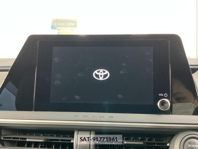 Toyota PRIUS 2023-08 8329815-8