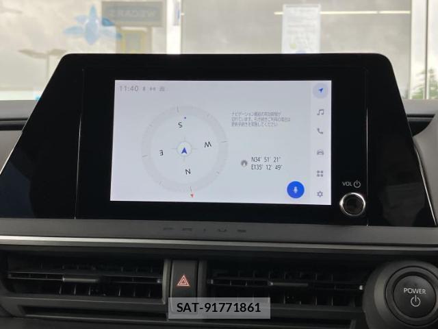 Toyota PRIUS 2023-08 8329815-9