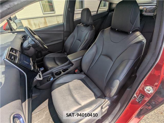 Toyota PRIUS 2018-05 8329829-10