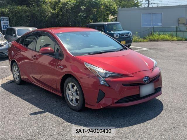 Toyota PRIUS 2018-05 8329829-4