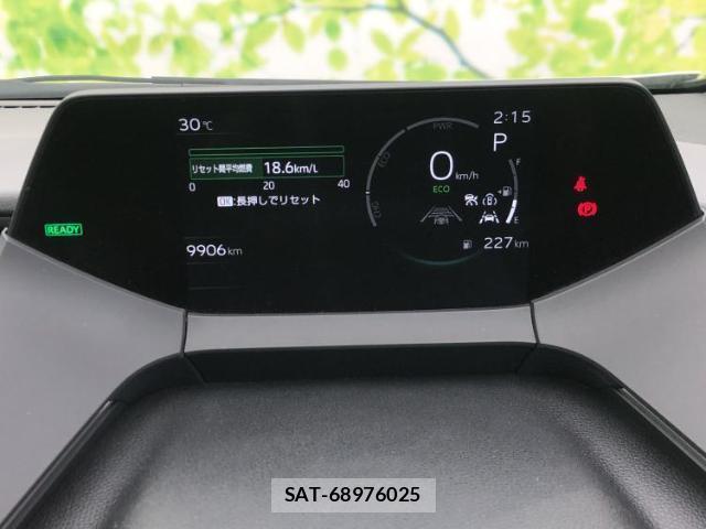 Toyota PRIUS 2025-04 8329963-13