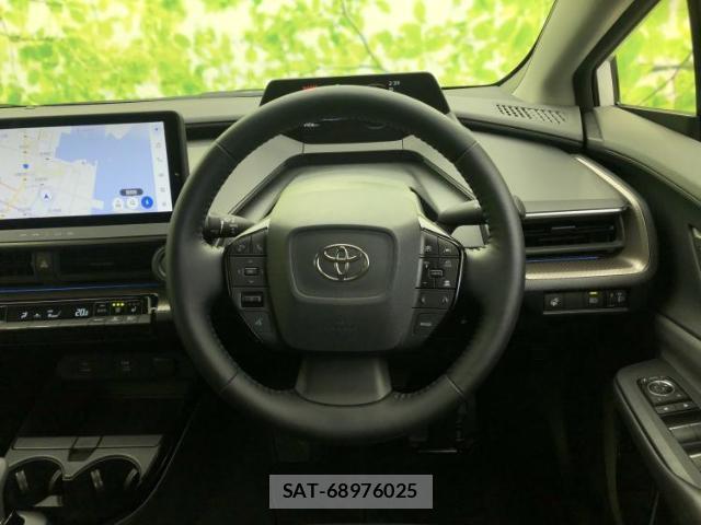 Toyota PRIUS 2025-04 8329963-14