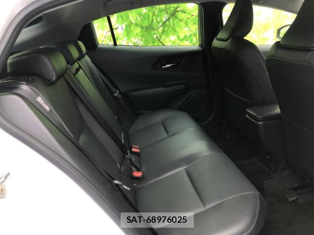 Toyota PRIUS 2025-04 8329963-4