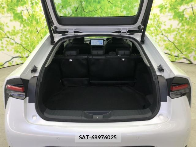 Toyota PRIUS 2025-04 8329963-7
