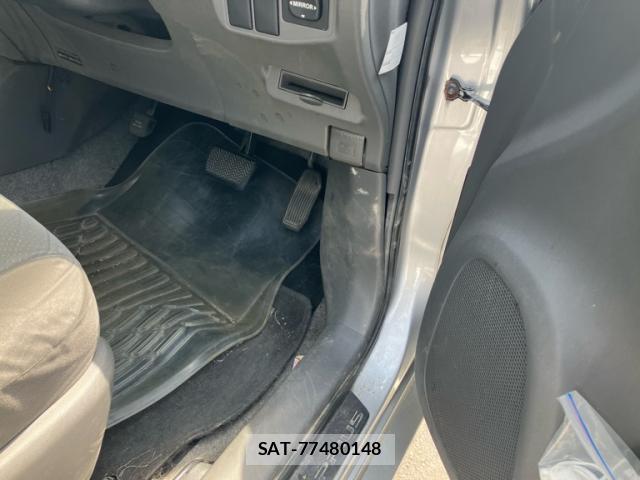 Toyota PRIUS 2010-03 8330008-10