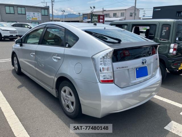 Toyota PRIUS 2010-03 8330008-2