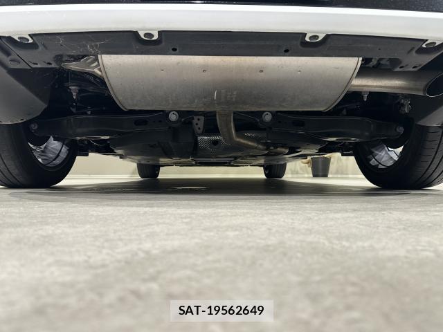 Toyota PRIUS 2023-06 8330200-8