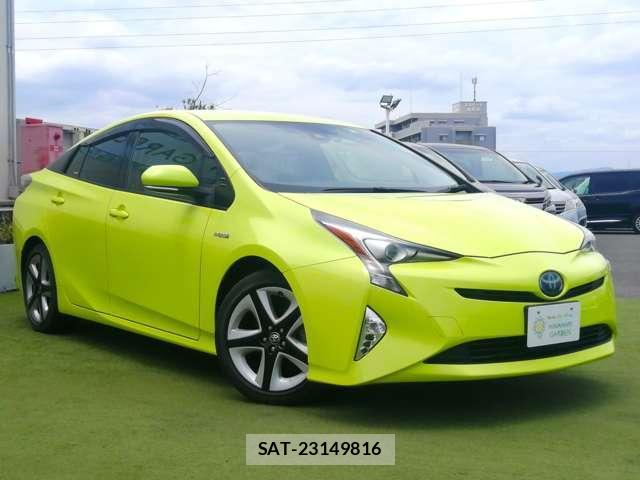 Toyota PRIUS 2016-03 8330315-2
