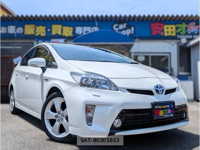 Toyota PRIUS 2012-07 8330334-0