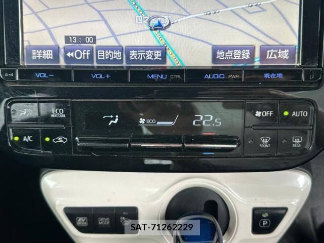 Toyota PRIUS 2017-05 8330398-11