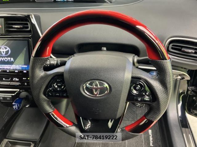 Toyota PRIUS 2020-10 8330433-14