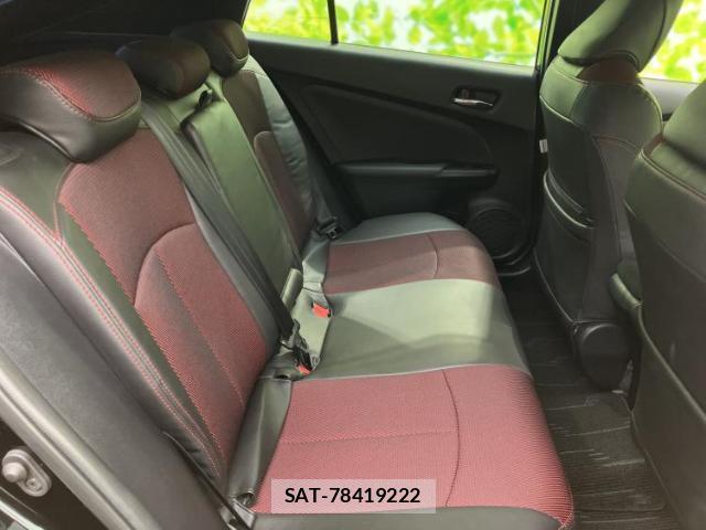 Toyota PRIUS 2020-10 8330433-4