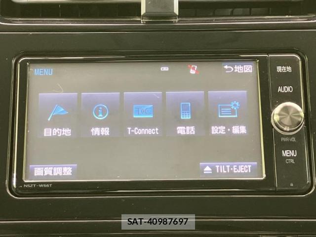 Toyota PRIUS 2018-05 8330452-9