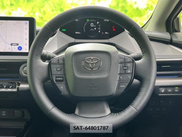 Toyota PRIUS 2023-10 8330457-14