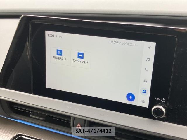Toyota PRIUS 2023-11 8330485-8