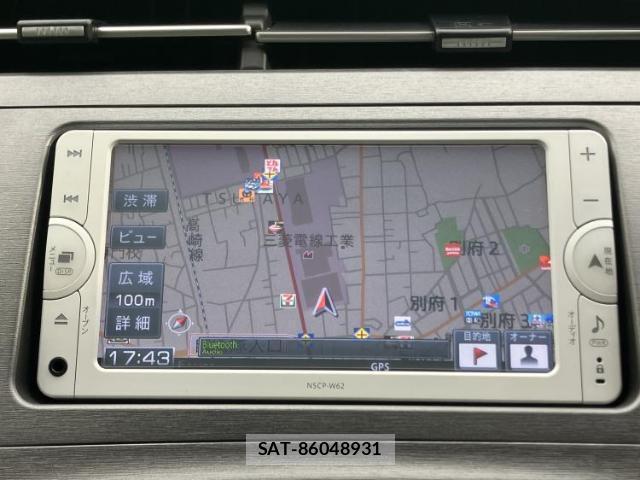 Toyota PRIUS 2014-05 8330546-9