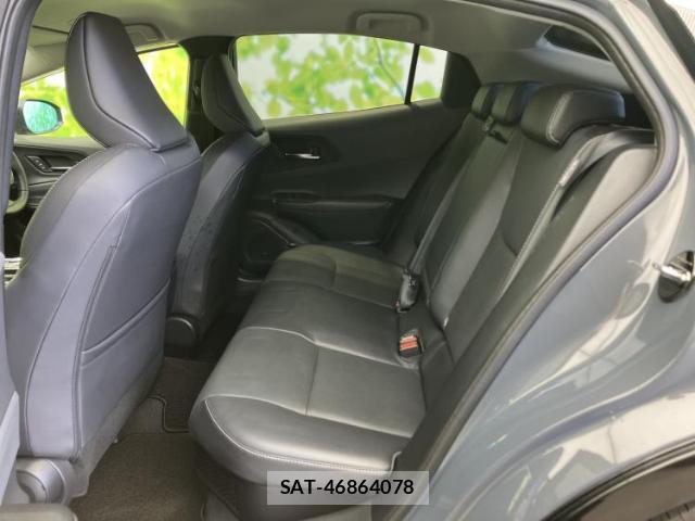 Toyota PRIUS 2024-04 8330559-7