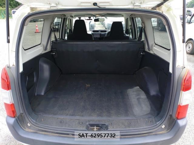 Toyota PROBOX 2015-07 8328271-5