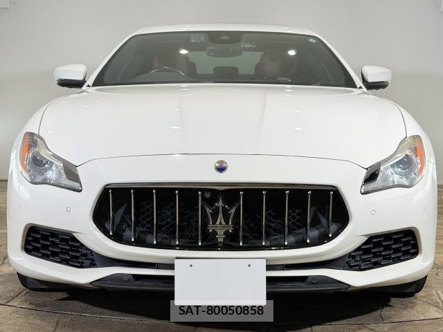 Maserati QUATTROPORTE 2017-12 8328946-1