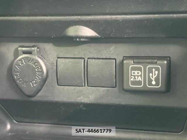 Toyota RAIZE 2020-04 8328462-17
