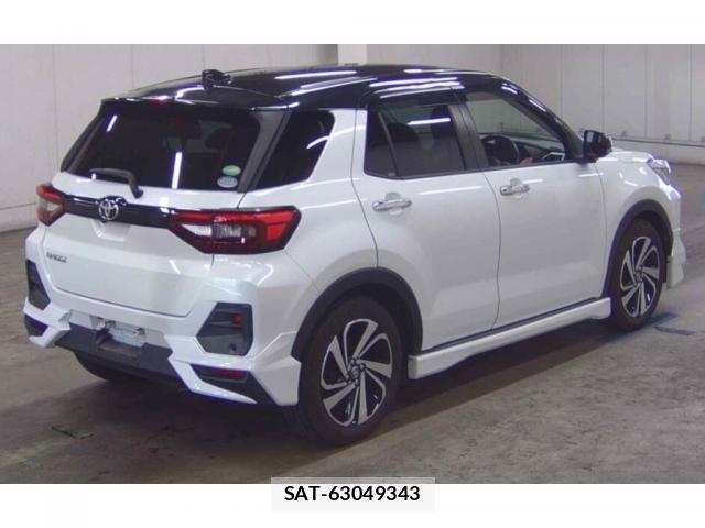 Toyota RAIZE 2020-07 8330111-1