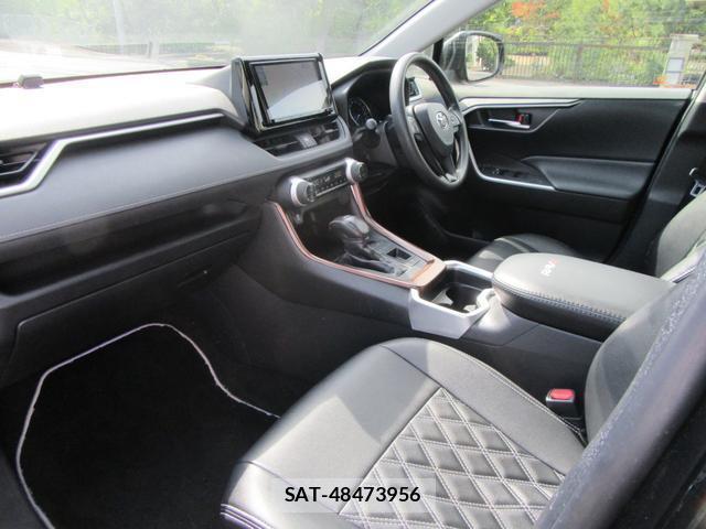 Toyota RAV4 2019-07 8327900-10