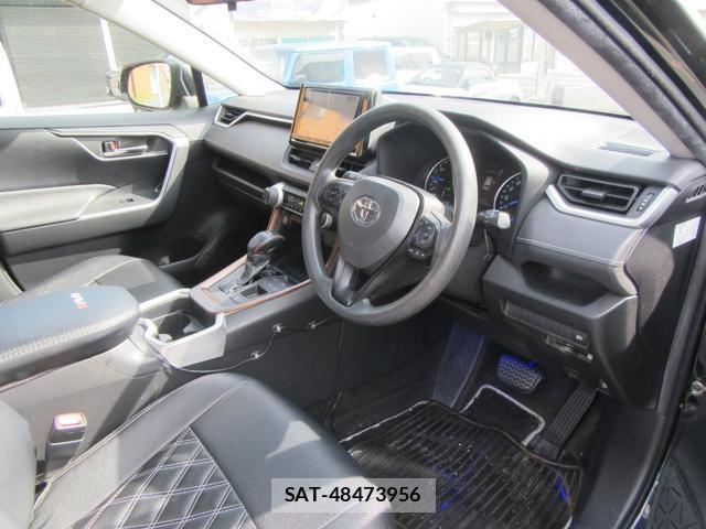Toyota RAV4 2019-07 8327900-5