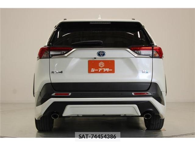 Toyota RAV4 2019-05 8327939-10