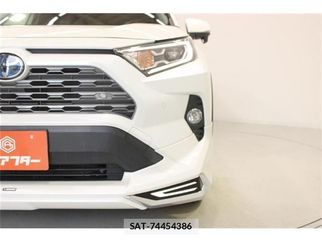 Toyota RAV4 2019-05 8327939-13