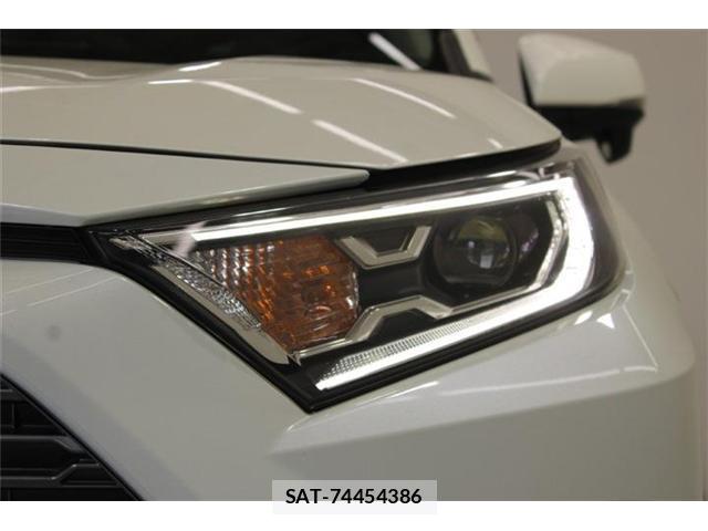 Toyota RAV4 2019-05 8327939-14