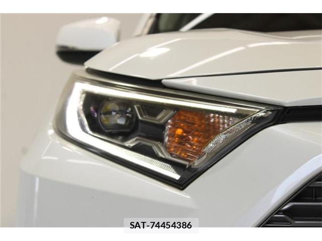 Toyota RAV4 2019-05 8327939-16