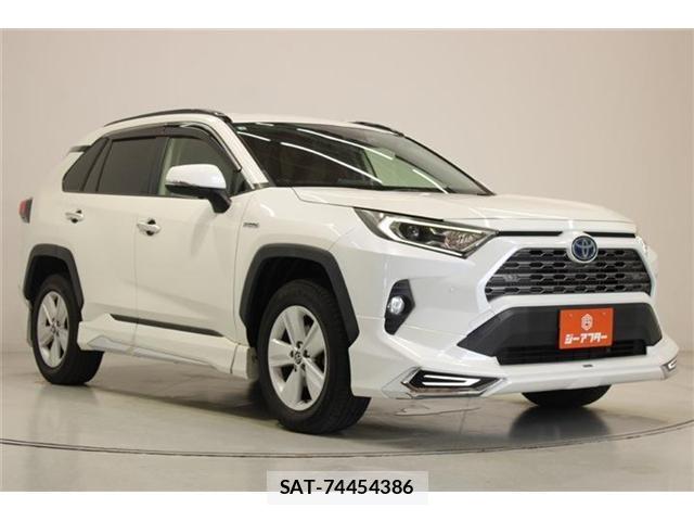 Toyota RAV4 2019-05 8327939-5