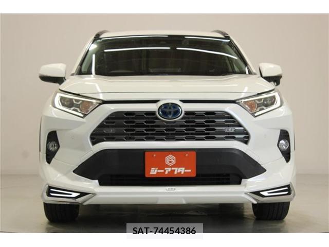 Toyota RAV4 2019-05 8327939-6