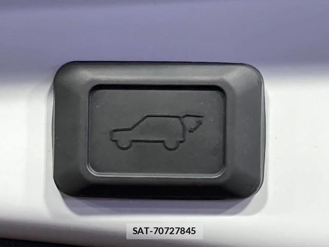 Toyota RAV4 2023-03 8328020-7