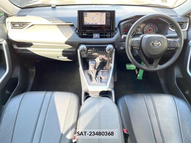 Toyota RAV4 2019-07 8328159-1