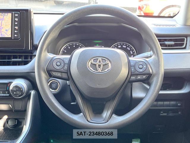 Toyota RAV4 2019-07 8328159-7