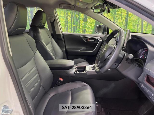 Toyota RAV4 2020-10 8328535-9