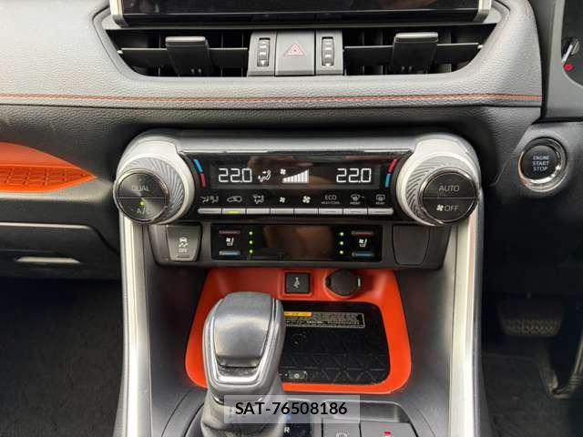 Toyota RAV4 2021-02 8328736-3