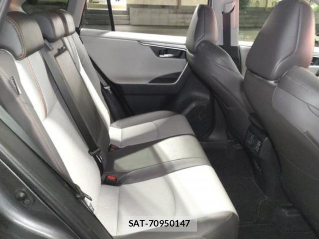 Toyota RAV4 2022-10 8328832-3
