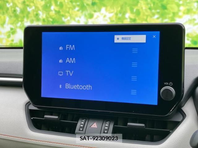 Toyota RAV4 2025-07 8329649-10