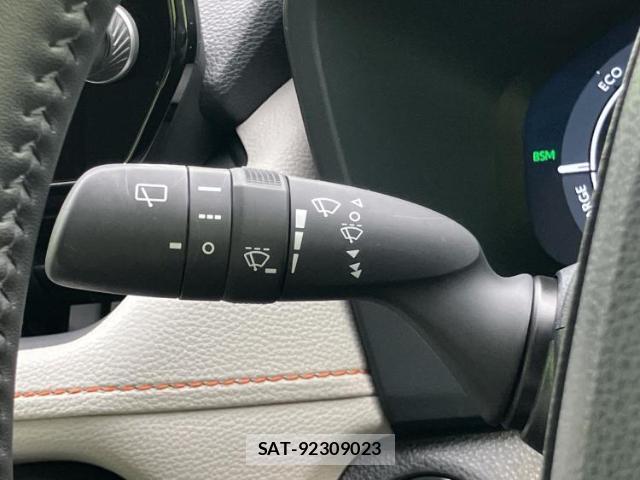 Toyota RAV4 2025-07 8329649-16